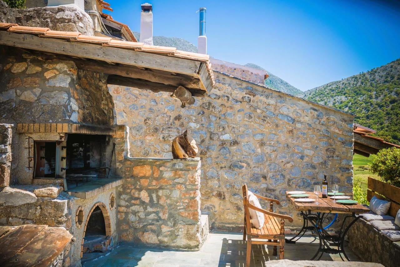 Traditional Villa Askyfou Kares Екстер'єр фото